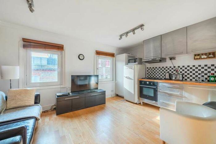 1 Bedroom Flat To Rent In Sheen Road, Richmond, TW9