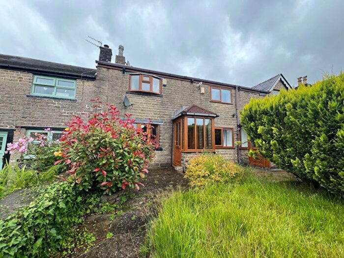 2 Bedroom Property To Rent In Darwen Road, Bromley Cross, Bolton, BL7