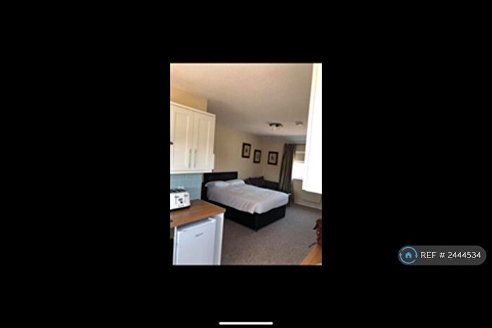 Studio To Rent In Birdwood Road, Cambridge, CB1
