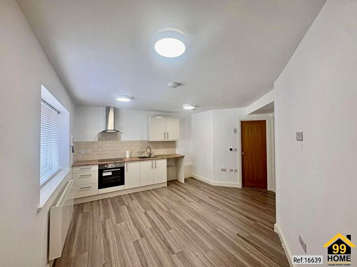 1 Bedroom Flat To Rent In Holcombe Street, Derby, Derbyshire, DE23