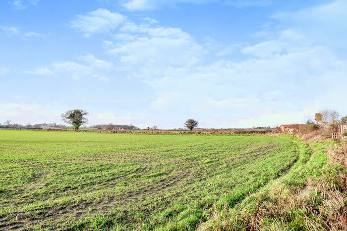 3 Bedroom Link Detached House For Sale In Wallheath Lane, Stonnall, Walsall, WS9