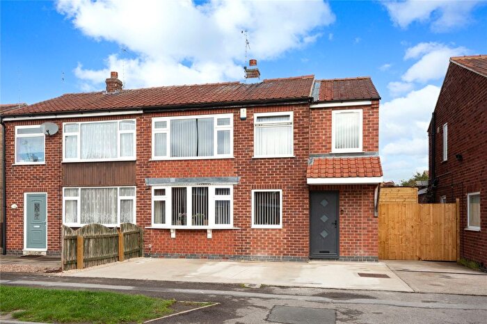 4 Bedroom Semi-Detached House For Sale In Highthorn Road, York, North Yorkshire, YO31