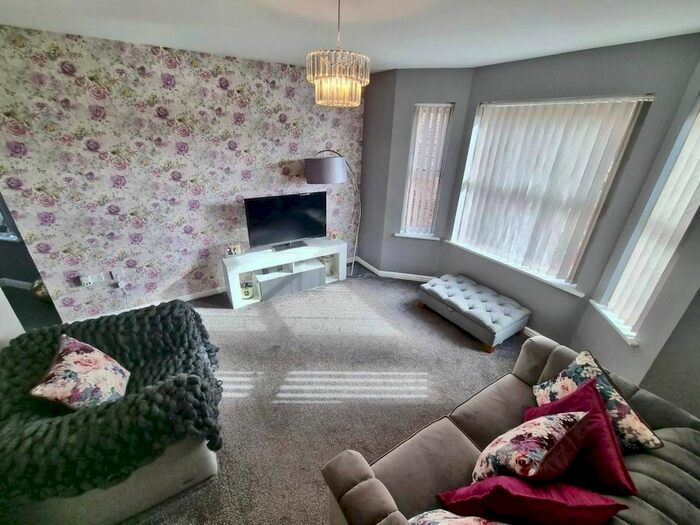 2 Bedroom Flat To Rent In Aston Chase, Hemsworth, Pontefract, WF9