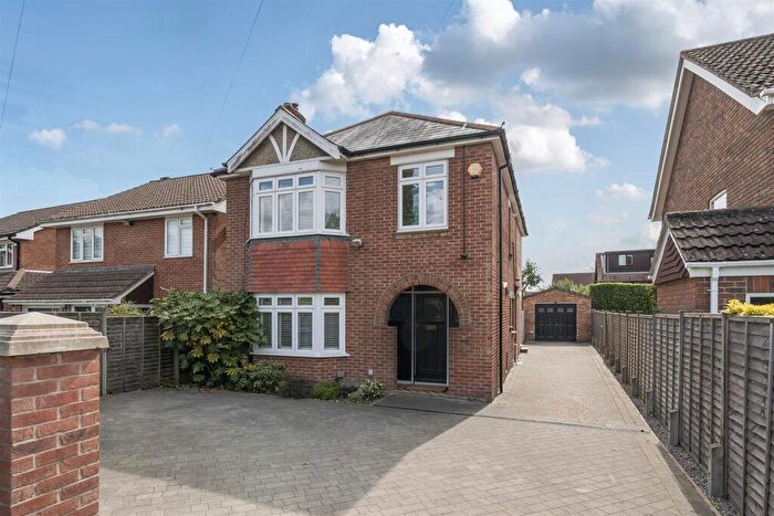 4 Bedroom Detached House For Sale In Warsash Road, Warsash, SO31