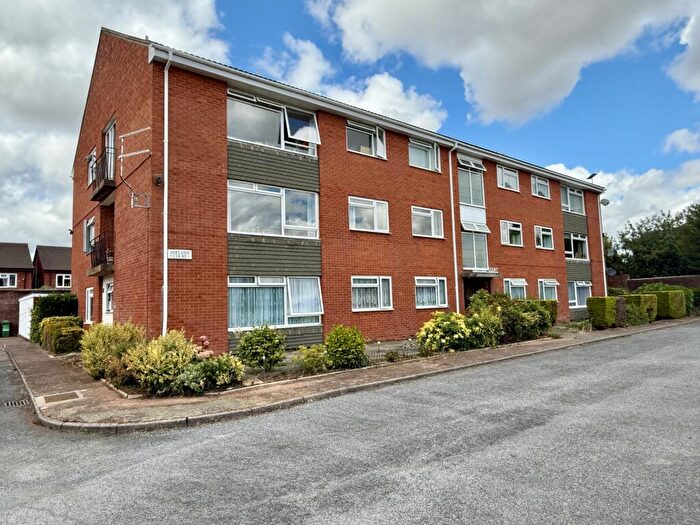 2 Bedroom Apartment For Sale In Adelaide Court, Queens Road, EX2