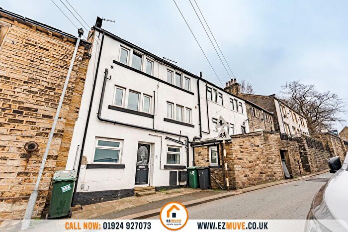 3 Bedroom Terraced House For Sale In Church Street, Longwood, HD3