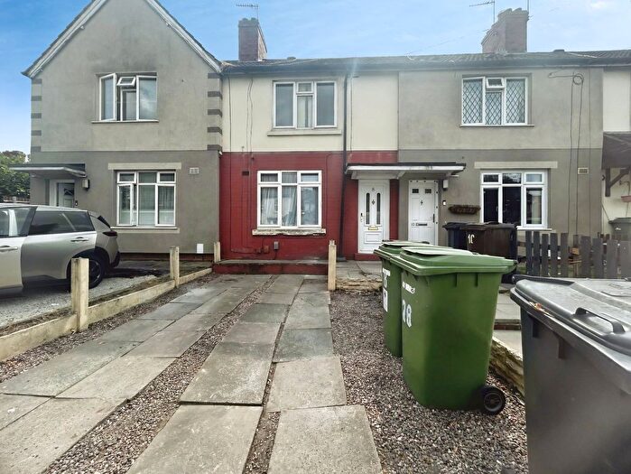 3 Bedroom Terraced House To Rent In Amos Lane, Wolverhampton, West Midlands, WV11