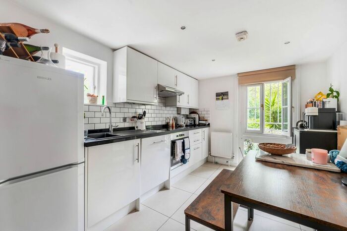 1 Bedroom Flat To Rent In Ladbroke Grove, Ladbroke Grove, London, W11