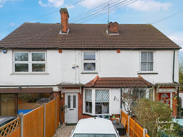 2 Bedroom Terraced House For Sale In Lindsey Street, Epping, CM16