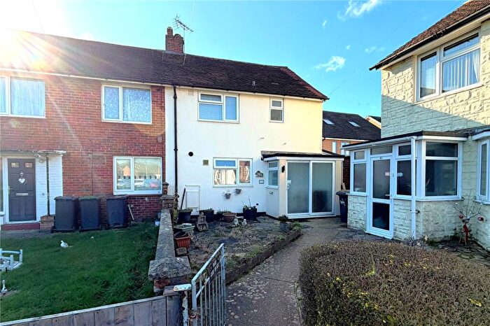 2 Bedroom End Of Terrace House For Sale In Blendworth Crescent, Havant, Hampshire, PO9