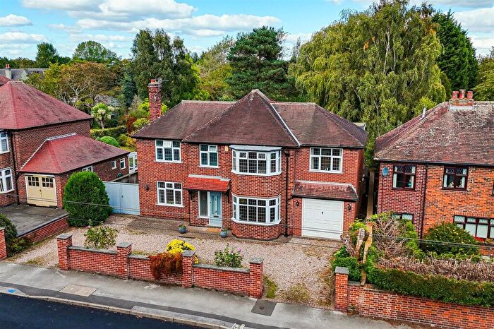 5 Bedroom Detached House For Sale In Digby Avenue, Nottingham, NG3
