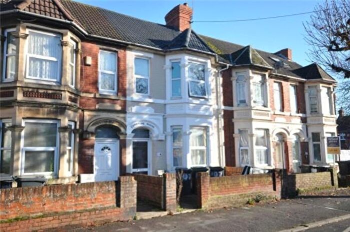 1 Bedroom Studio To Rent In County Road, Swindon, SN1