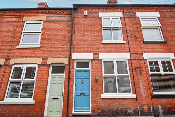 2 Bedroom Terraced House To Rent In Hartopp Road, Clarendon Park, Leicester, LE2