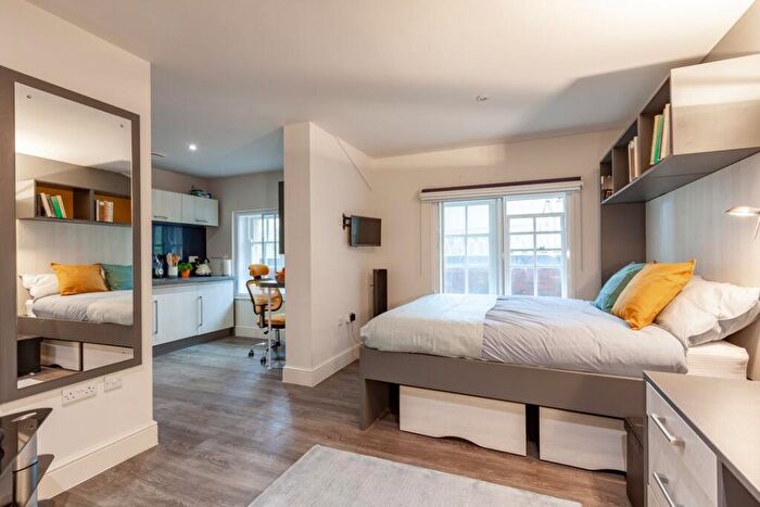 1 Bedroom House To Rent In St Mary`s Square, The Old Courthouse Apartments, Princess Way, SA1