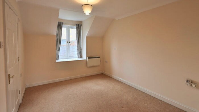 2 Bedroom End Of Terrace House For Sale In Old Town Farm, Great Missenden, HP16