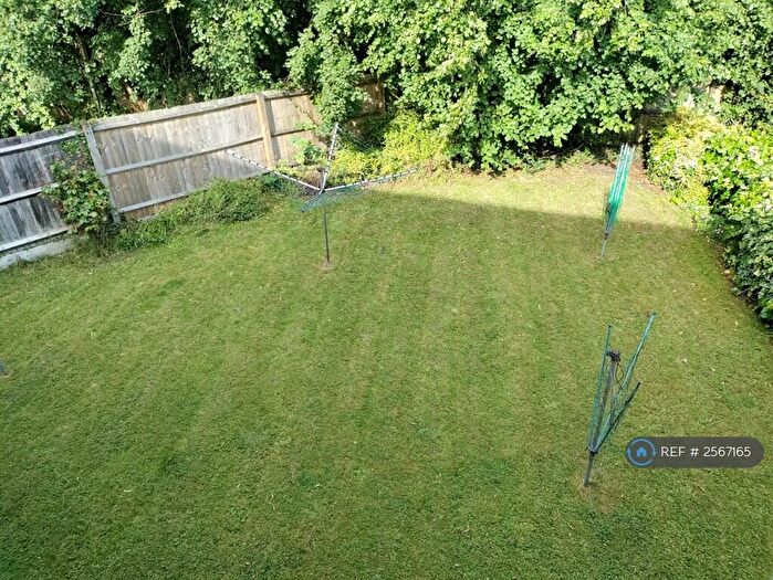 1 Bedroom Maisonette To Rent In Forsythia Close, Birmingham, B31