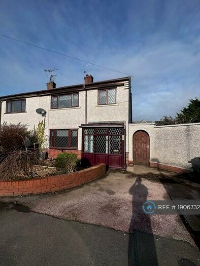 3 Bedroom Semi-Detached House To Rent In South Street, Lytham, FY8