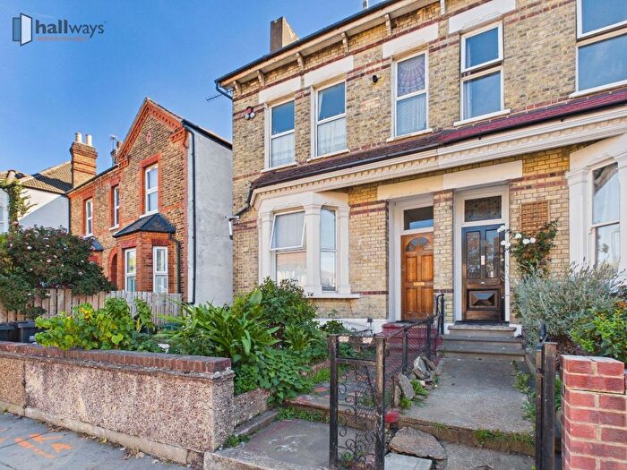 1 Bedroom Flat For Sale In Epsom Road, Croydon, CR0