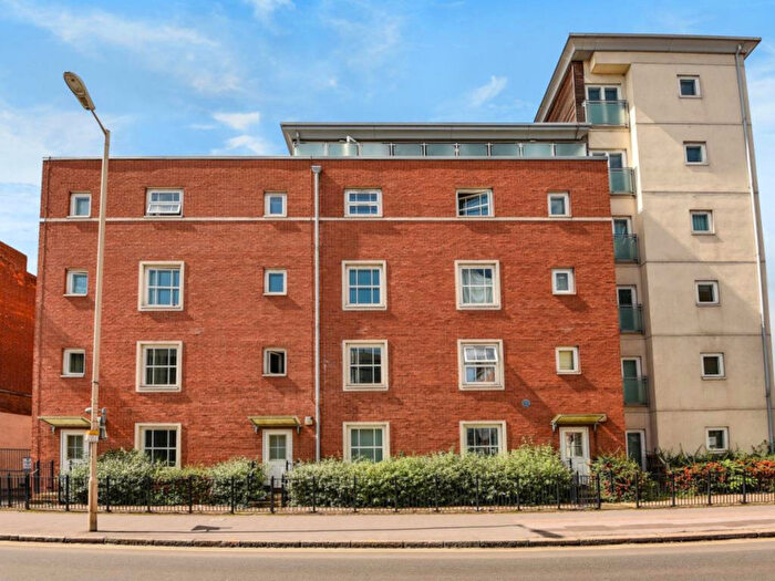 1 Bedroom Apartment For Sale In Malcolm Place, Reading, RG1