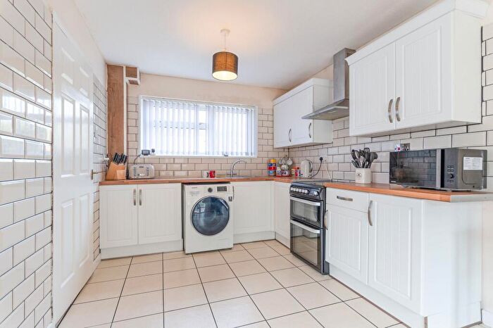 3 Bedroom Terraced House For Sale In Woodlands, Talywain, NP4