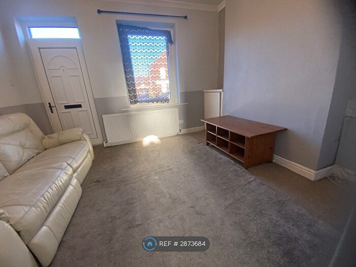 2 Bedroom End Of Terrace House To Rent In Barnsley Road, Cudworth, Barnsley, S72