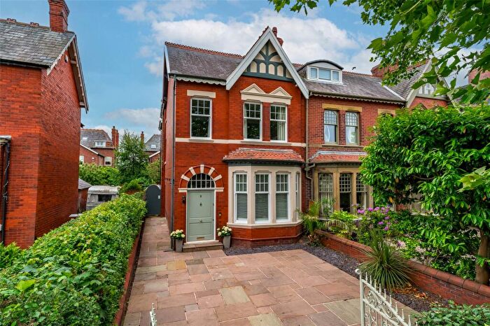 5 Bedroom Semi-Detached House For Sale In Eden Avenue, Lytham St. Annes, Lancashire, FY8