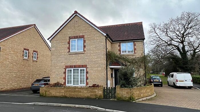 4 Bedroom Detached House For Sale In Maes Knoll Drive, Whitchurch Village, Bristol, BS14