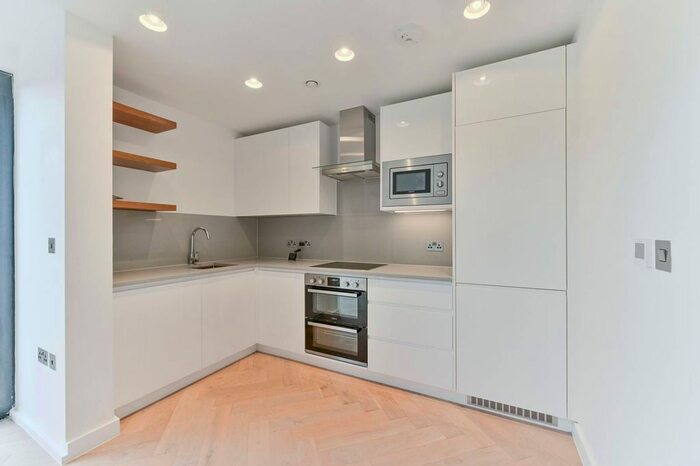 1 Bedroom Flat To Rent In Bell Foundry Close, Croydon, Croydon, CR0