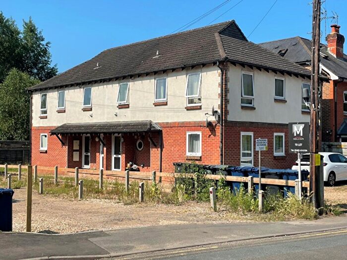 2 Bedroom Flat To Rent In Peperharow Road, Godalming, Surrey, GU7
