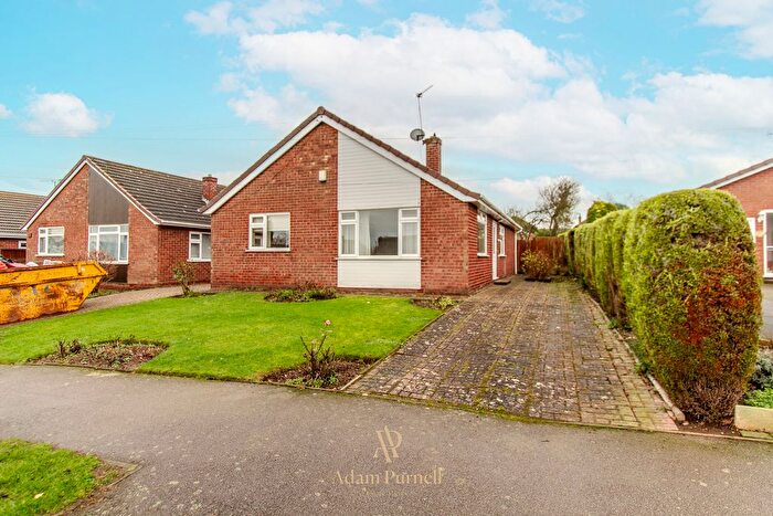 3 Bedroom Bungalow For Sale In Sherwood Road, Stoke Golding, CV13