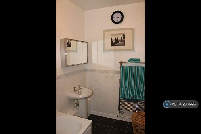 1 Bedroom Flat To Rent In London, London, E14