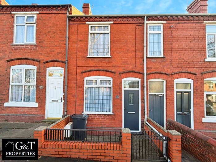 3 Bedroom Terraced House For Sale In Dudley Wood Road, Dudley, DY2