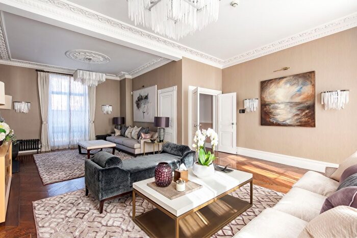 6 Bedroom Terraced House For Sale In Wilton Street, London, SW1X