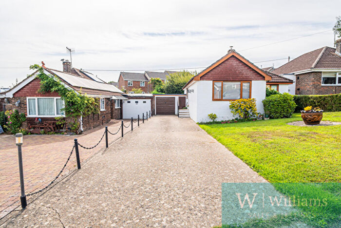 3 Bedroom Bungalow For Sale In Manor Crescent, Rookley, Ventnor, Isle Of Wight, PO38