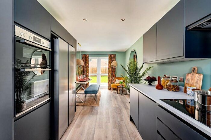 4 Bedroom Detached House For Sale In Boroughbridge Road, Knaresborough, HG5