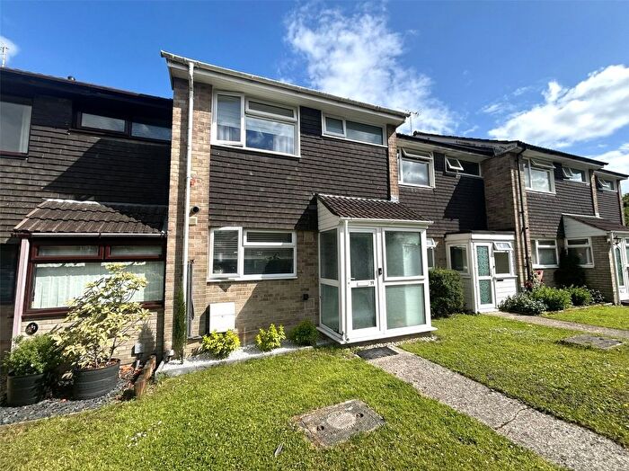3 Bedroom Terraced House For Sale In Glynswood, Chard, Somerset, TA20