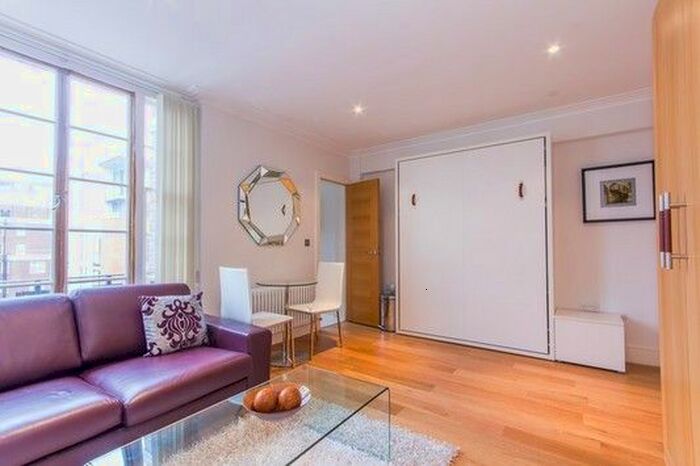 Studio To Rent In Forset Court, Edgware Road, Marylebone, W2