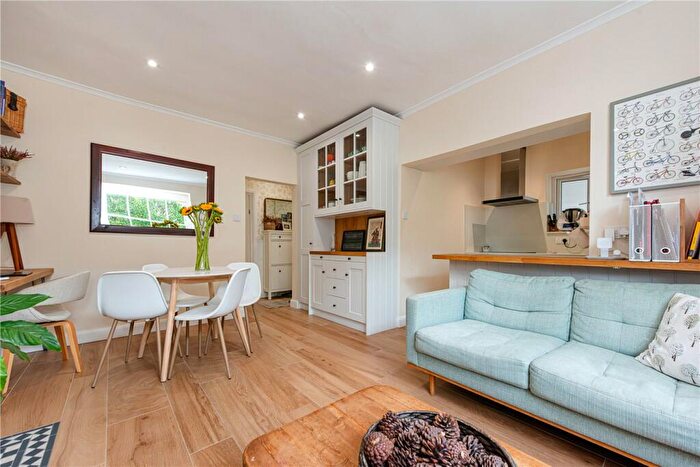 2 Bedroom Apartment To Rent In Princess Road, London, NW6