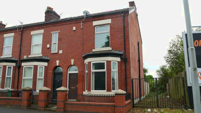 3 Bedroom Terraced House To Rent In Ashton New Road, Manchester, M11