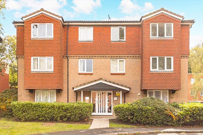 1 Bedroom Flat To Rent In Caroline Close, Streatham Hill, SW16