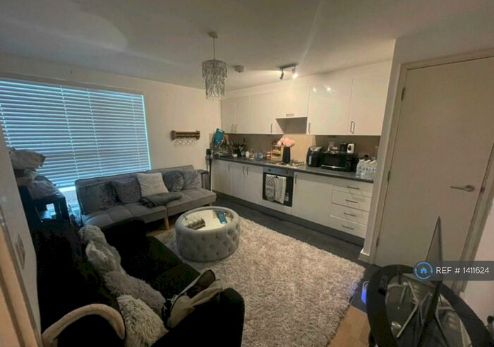 1 Bedroom Flat To Rent In Franciscan Way, Ipswich, IP1