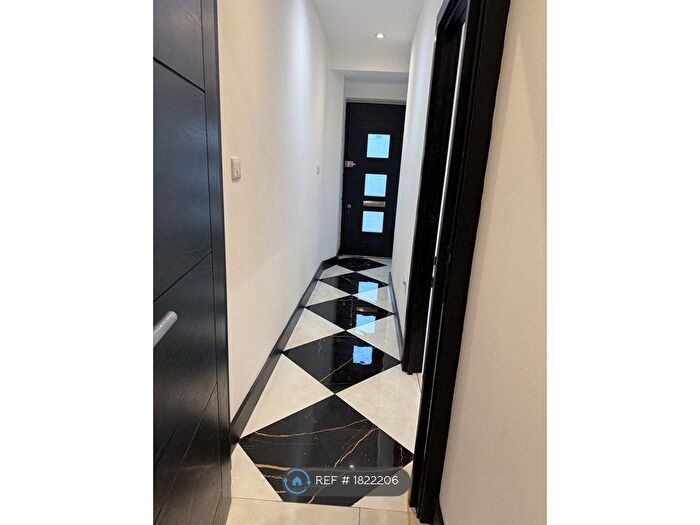 3 Bedroom Terraced House To Rent In Stanmore Road, Watford, WD24