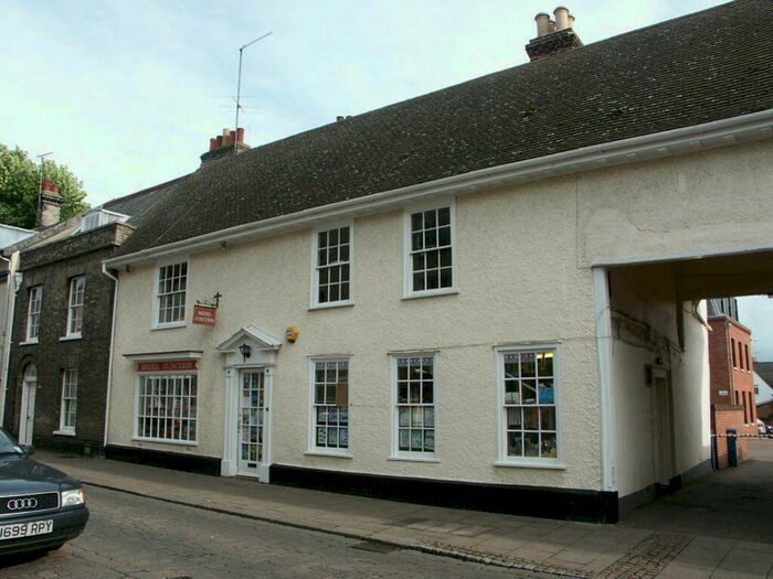 3 Bedroom Flat To Rent In Whiting Street, Bury St Edmunds, IP33