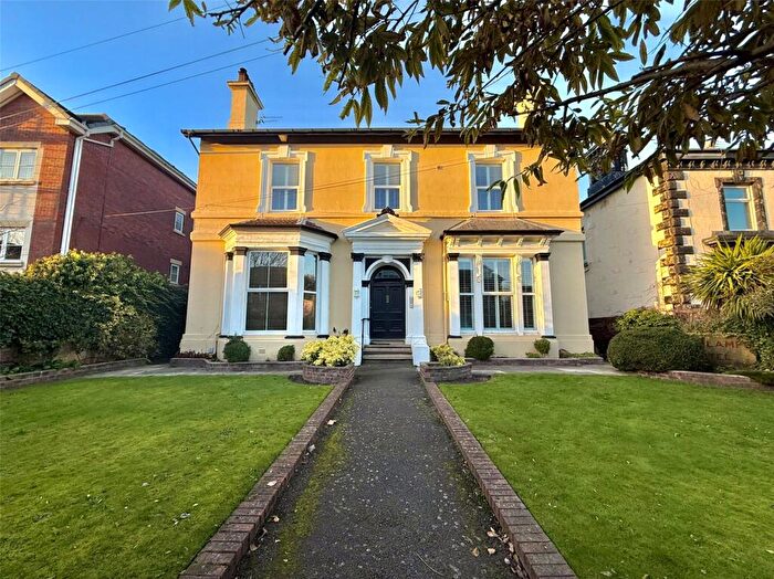 1 Bedroom Apartment For Sale In Great Georges Road, Waterloo, L22