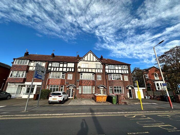 1 Bedroom Flat To Rent In Queens Road, Southport, PR9