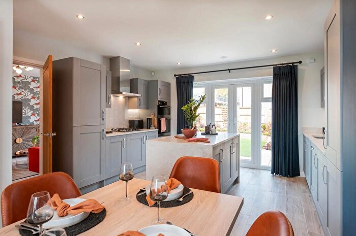 4 Bedroom Detached House For Sale In Clements Way, Shrivenham, Swindon, SN6