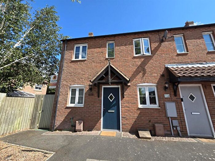 2 Bedroom End Of Terrace House To Rent In Willoughby Chase, Gainsborough, DN21