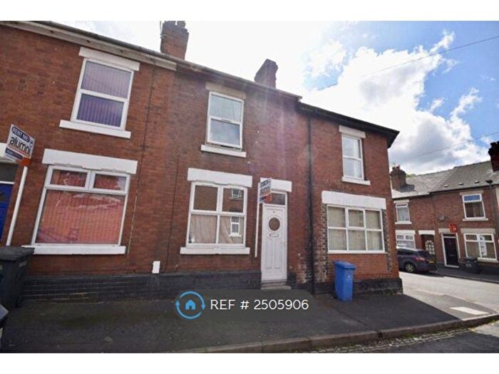 3 Bedroom Terraced House To Rent In Lloyd Street, Derby, DE22