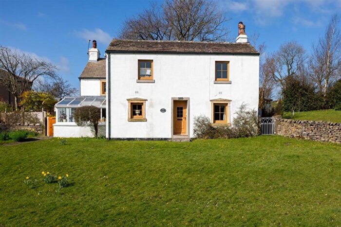 4 Bedroom Detached House For Sale In Newby, Clapham, LA2