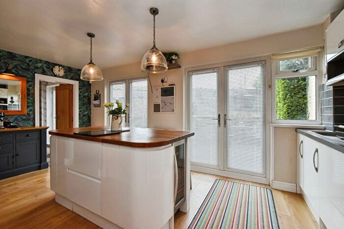 3 Bedroom End Of Terrace House For Sale In Penlan View, Merthyr Tydfil, CF47